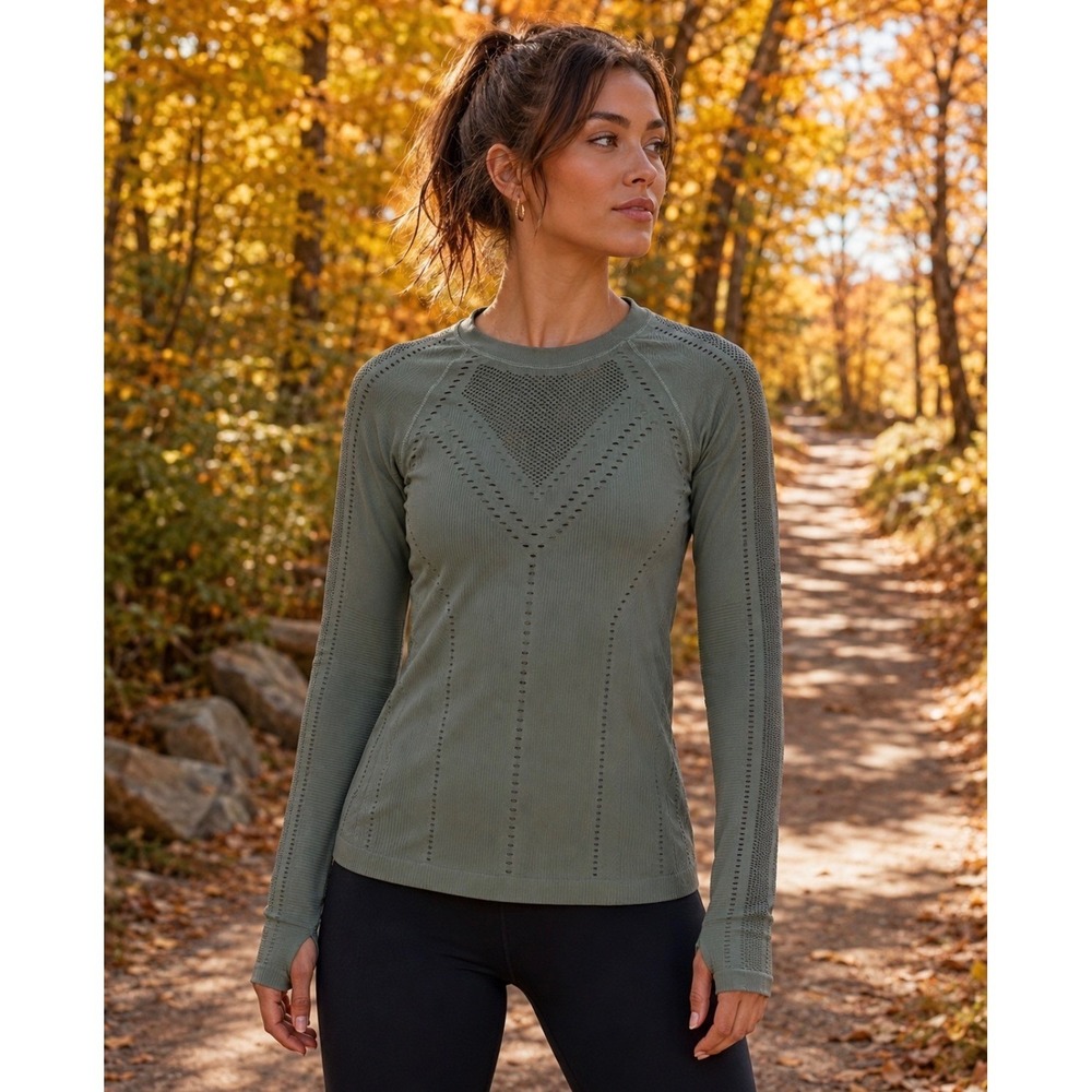 Athleta Olive Seamless Mesh Long Sleeve Top M Gorpcore Athleisure
